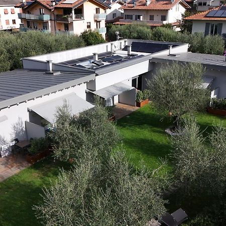 Casa Maria Apartments Riva del Garda Luaran gambar