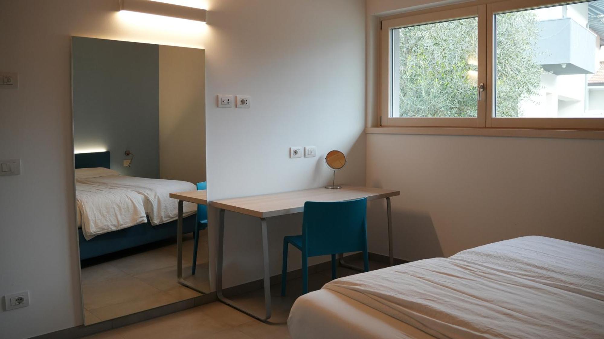 Casa Maria Apartments Riva del Garda Bilik gambar