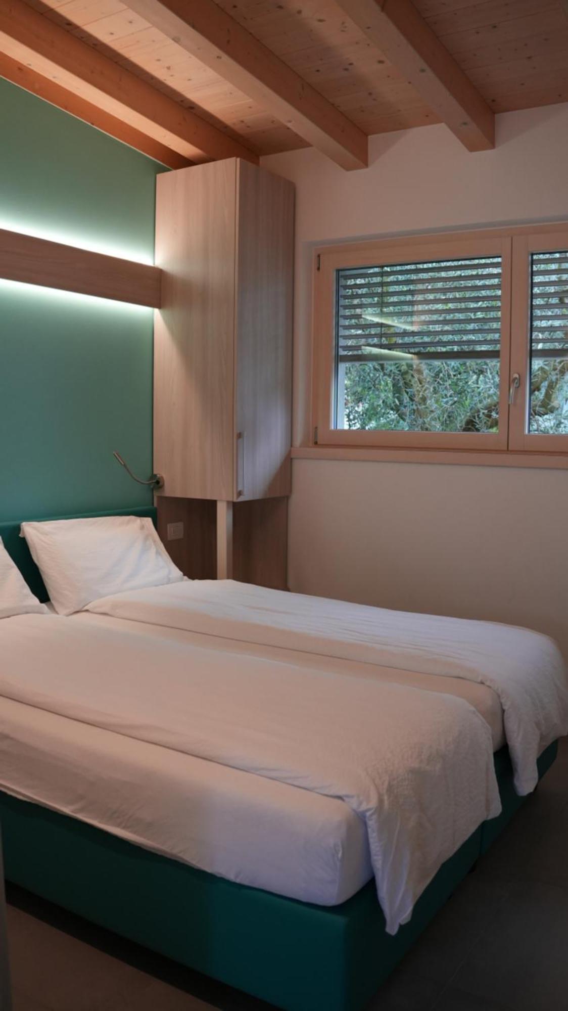 Casa Maria Apartments Riva del Garda Bilik gambar