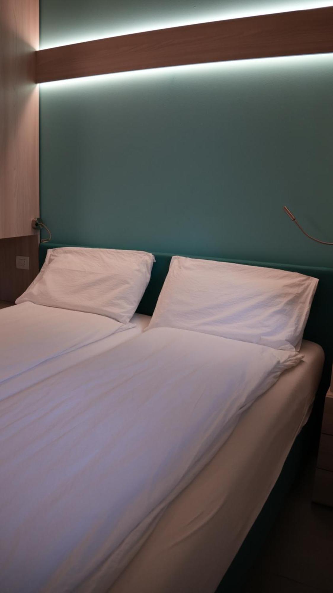 Casa Maria Apartments Riva del Garda Bilik gambar