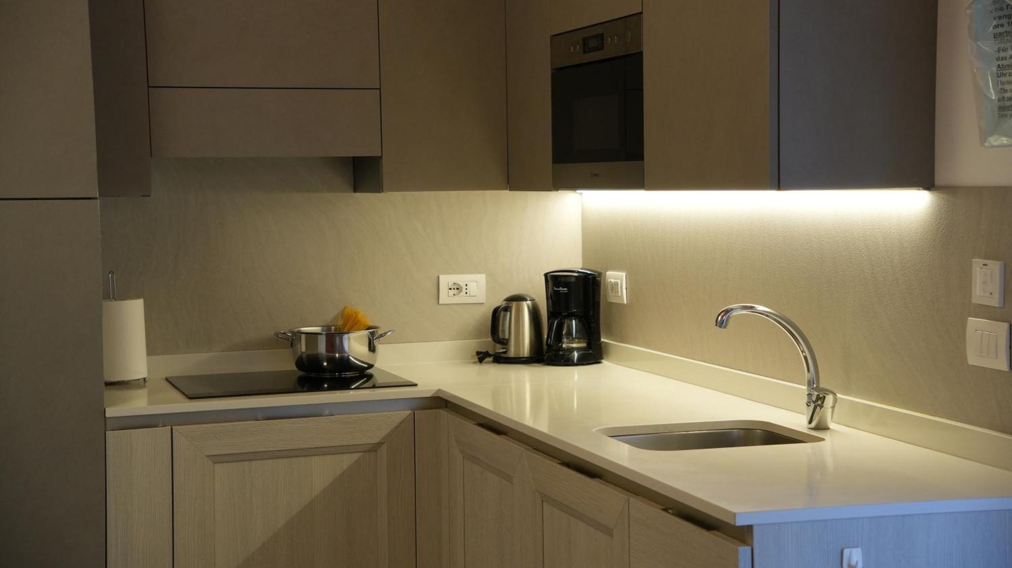 Casa Maria Apartments Riva del Garda Bilik gambar