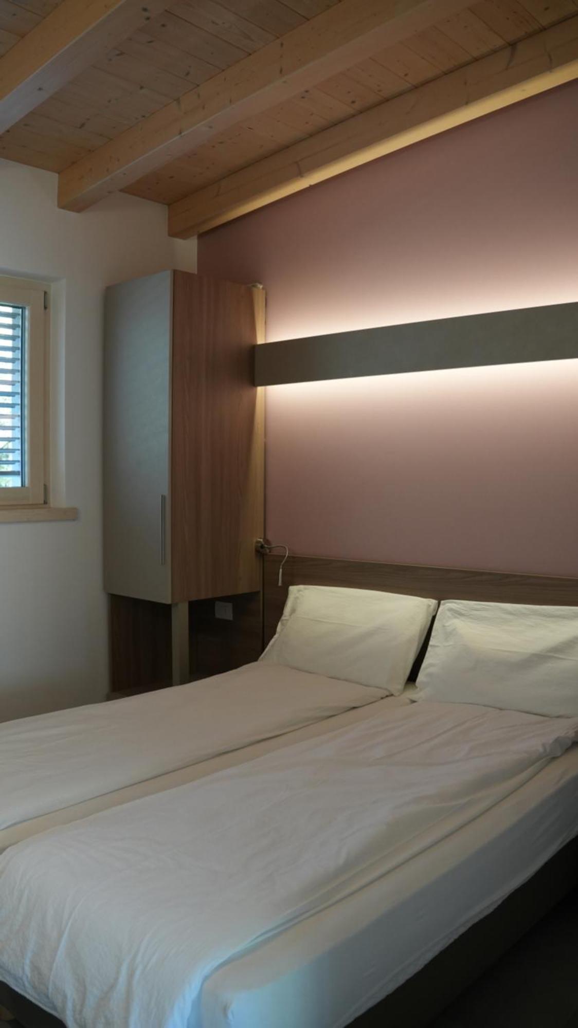Casa Maria Apartments Riva del Garda Bilik gambar