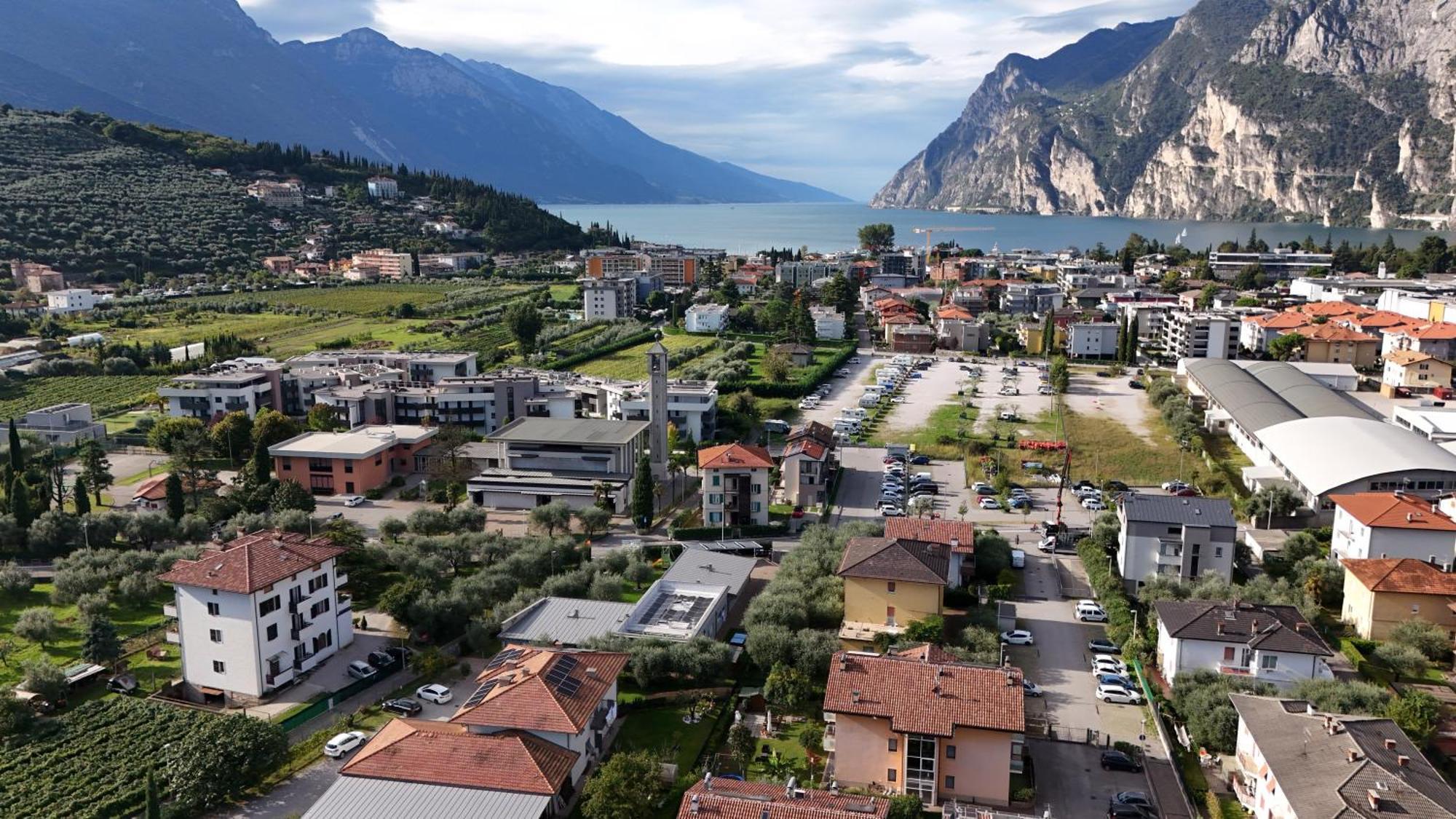 Casa Maria Apartments Riva del Garda Luaran gambar