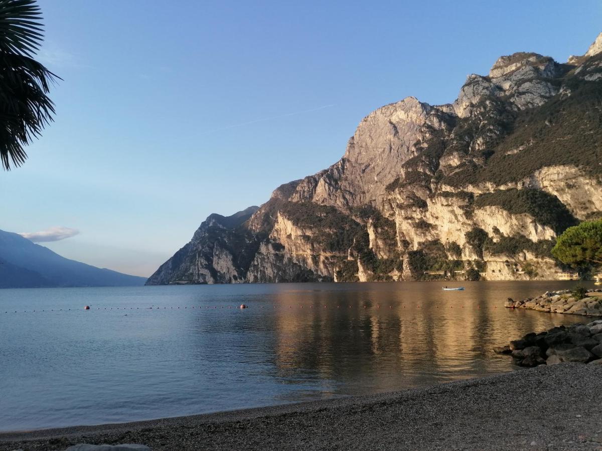 Casa Maria Apartments Riva del Garda Luaran gambar